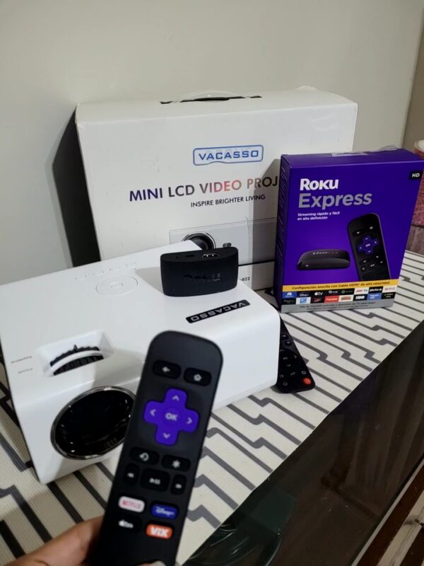 PROYECTOR VACASSO + ROKU COMBO COMPLETO DE VIDEO HD - Imagen 5